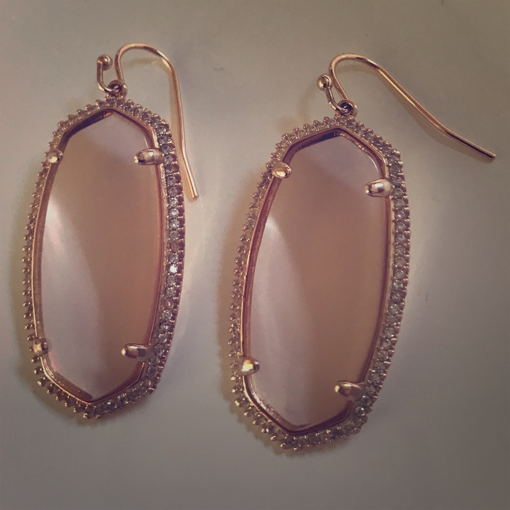 Kendra Scott Elle Peach Rose Gold Earrings